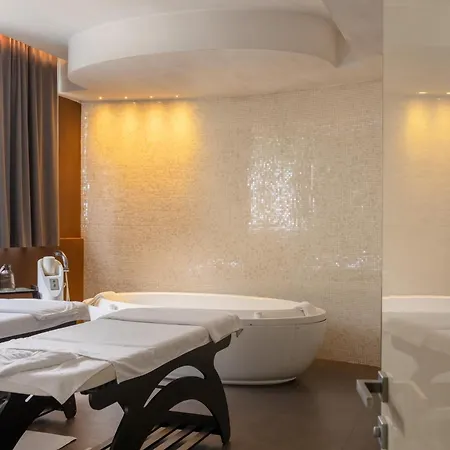 Hotel Park *