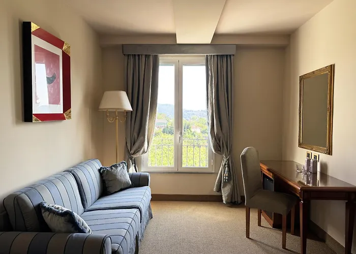 Park Hotel *