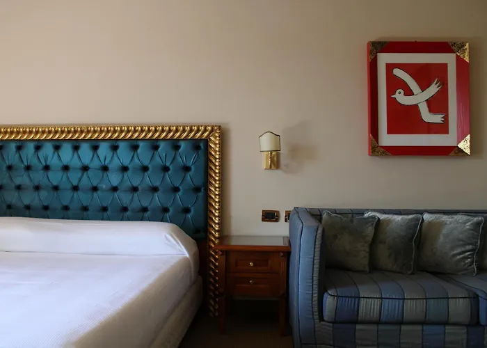 Park Hotel *